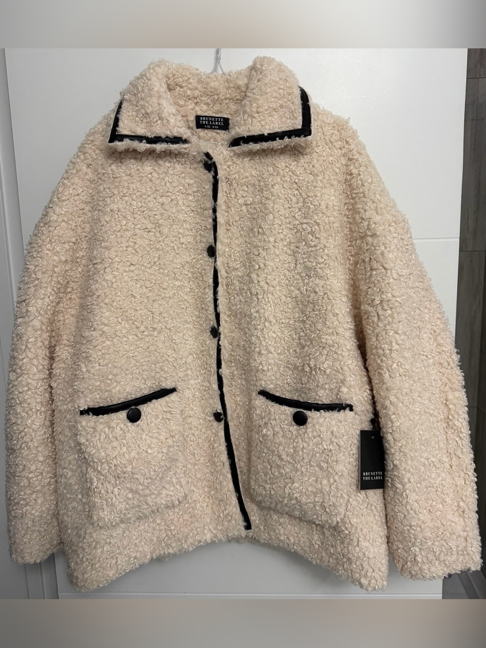 ✨NWT✨ Brunette The Label:Faux Leather Trim Sherpa Jacket (ptp approx 27in) - Picture 3 of 13